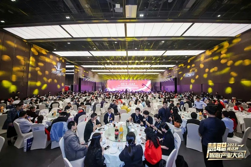 見(jiàn)證榮譽(yù)丨PRS音響品牌 榮膺2023年度十佳海外品牌榮譽(yù)