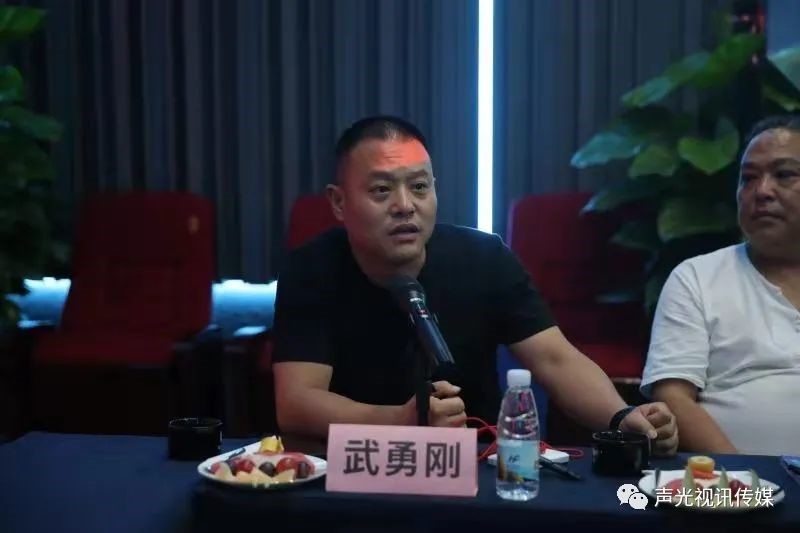 ZOBO董事長張新峰作為聲光視訊行業(yè)聯(lián)盟代表赴豫芒溫暖災(zāi)區(qū)，傳遞愛心
